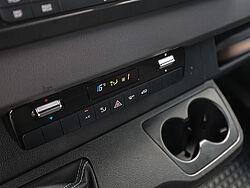 Paderborn NFZ Mercedes-Benz Sprinter Fahrzeugbild - 12