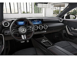 Braunschweig Mercedes-Benz CLA 220 Innenaufnahme Cockpit