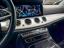 Braunschweig Mercedes-Benz E 300 Fahrzeugbild - 12