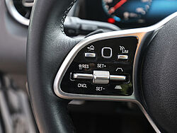 Paderborn Mercedes-Benz GLB 200 Fahrzeugbild - 21
