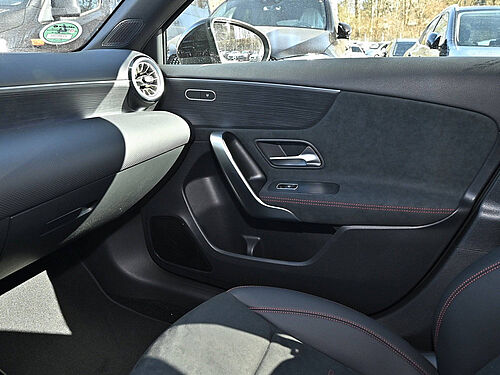 Braunschweig Mercedes-Benz A 200 Fahrzeugbild - 15
