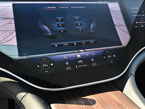 Braunschweig Mercedes-Benz EQS Fahrzeugbild - 15