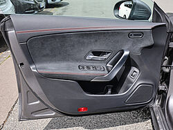 Paderborn Mercedes-Benz CLA 200 Fahrzeugbild - 30