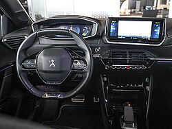 Menden Peugeot e-208 Fahrzeugbild - 9
