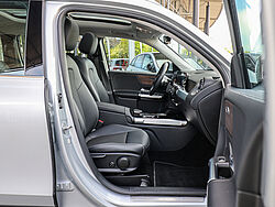 Paderborn Mercedes-Benz GLB 200 Innenaufnahme Cockpit