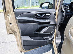Paderborn NFZ Mercedes-Benz V 250 Fahrzeugbild - 27
