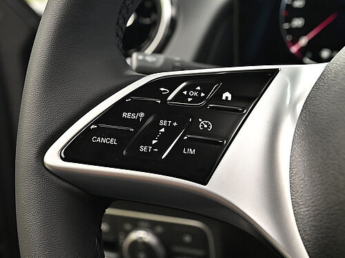 Braunschweig Mercedes-Benz GLB 200 Fahrzeugbild - 18
