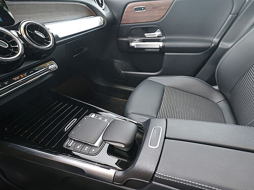Paderborn Mercedes-Benz GLB 200 Fahrzeugbild - 18