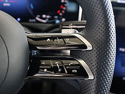 Menden Mercedes-Benz E 300 Fahrzeugbild - 21