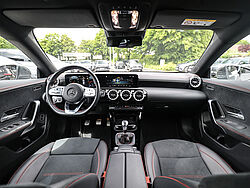 Paderborn Mercedes-Benz CLA 200 Fahrzeugbild - 9