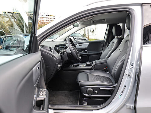 Paderborn Mercedes-Benz GLA 200 Fahrzeugbild - 12