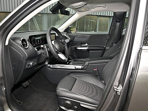 Braunschweig Mercedes-Benz GLB 200 Fahrzeugbild - 12