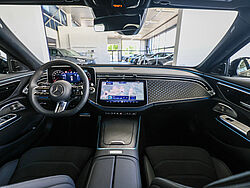 Menden Mercedes-Benz E 300 Fahrzeugbild - 9