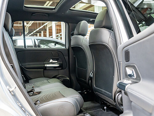 Arnsberg Mercedes-Benz EQB 300 Innenaufnahme