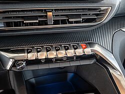 Menden Peugeot 3008 Fahrzeugbild - 12