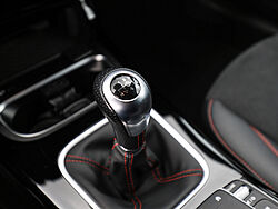Paderborn Mercedes-Benz CLA 200 Fahrzeugbild - 15