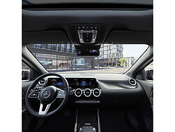 Menden Mercedes-Benz EQA 350 Fahrzeugbild - 15