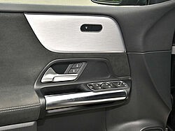 Braunschweig Mercedes-Benz B 180 Fahrzeugbild - 27