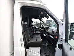 Paderborn NFZ Mercedes-Benz Sprinter Innenaufnahme Cockpit