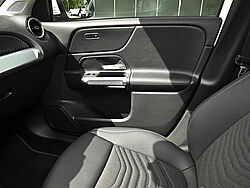 Braunschweig Mercedes-Benz GLB 220 Fahrzeugbild - 15
