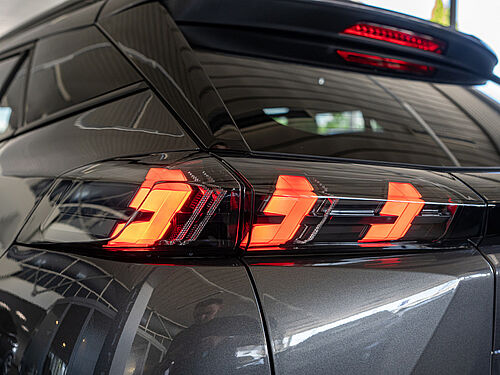 Menden Peugeot 2008 Fahrzeugbild - 24
